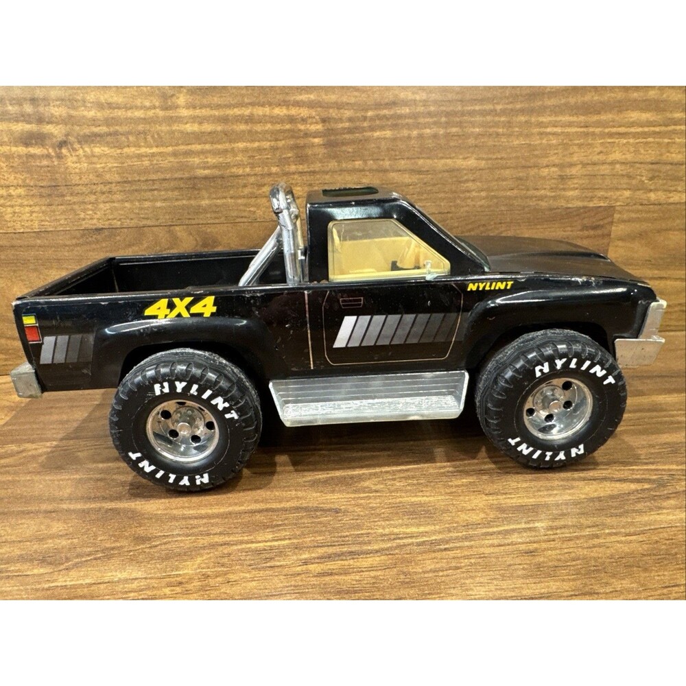 Nylint 61108-5491 Black Toyota 4x4 Pick Up Truck Rare